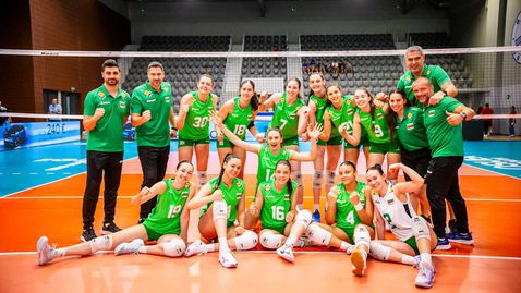  България U19 без проблеми против Перу, играе с Мексико на 1/8-финалите на Мондиала 