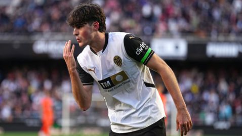 Манчестър Юнайтед влиза в битка с Милан за Хави Гера