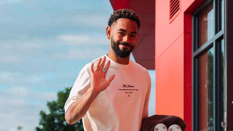 Манчестър Юнайтед започна подготовка с две нови попълнения