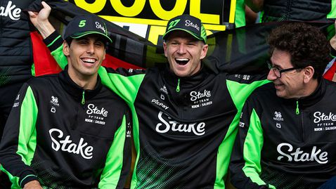  Дейвид Култард се пошегува с първия подиум на Хюлкенберг 