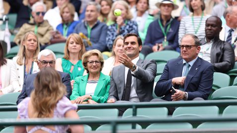 Федерер се завърна на "Уимбълдън"