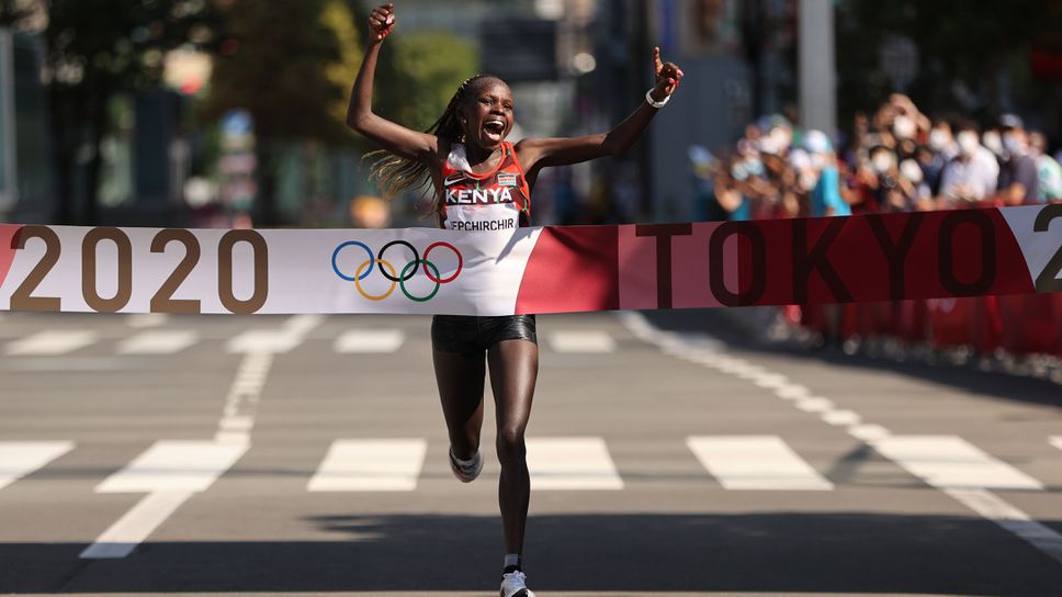 Африканско трио атакува световния рекорд при жените на маратона на Лондон