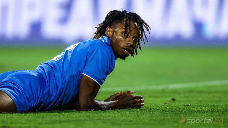 Десният бек на Левски Жереми Петрис няма да бъде на