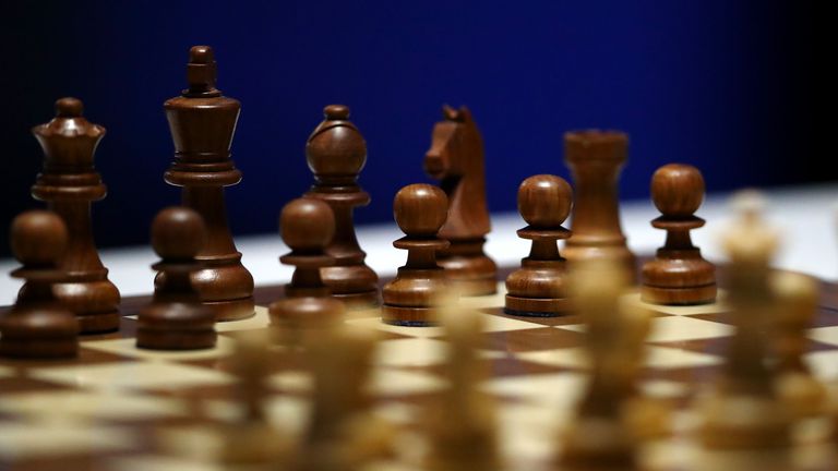 Турнир по шахмат за хора със зрителни увреждания ще се