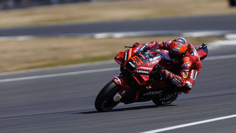 Баная задържа вдъхновения Винялес за четвърта победа през сезона в MotoGP