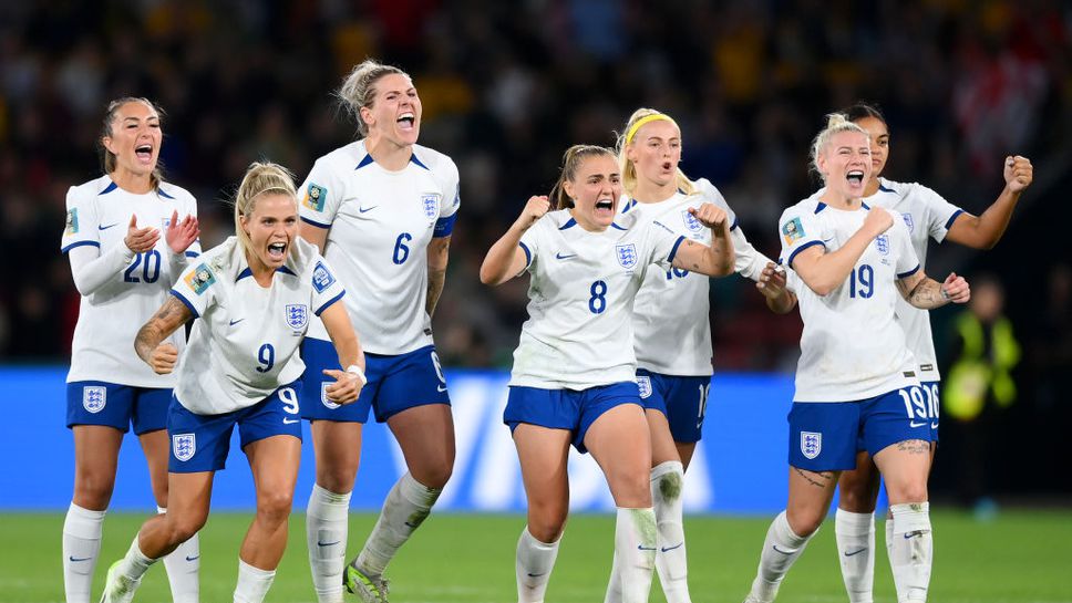 Англия стигна 1/4-финалите на Световното, след като удържа Нигерия с човек по-малко и драма с дузпи