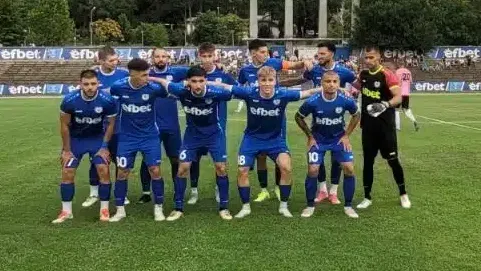 Млад халф се завърна в Левски (Карлово)