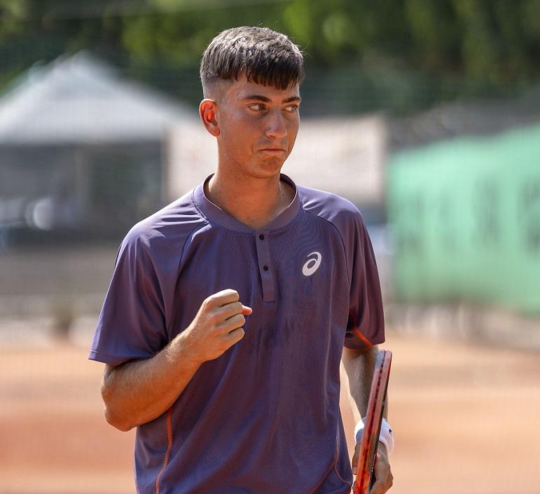 Anas Mazdrashki Advances to Second Round in Xàtiva