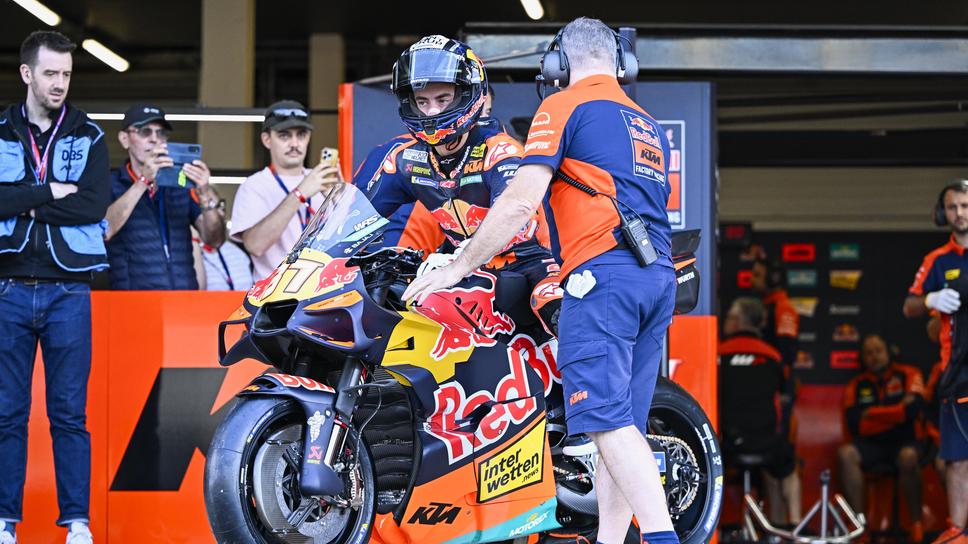 КТМ получи зелена светлина да поправи дефектния си двигател в MotoGP