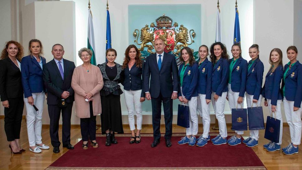 Президентът Румен Радев награди олимпийските медалисти