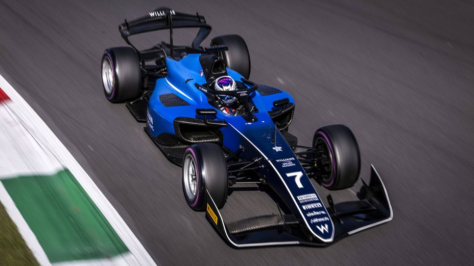 Люк Браунинг триумфира в изпълненото с инциденти основно състезание на "Монца"