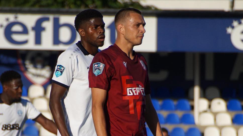 Фратрия 1:1 Черноморец (Бургас), "акулите" изравниха