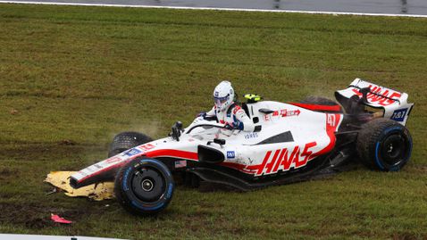 Шумахер пропуска втората тренировка в Япония
