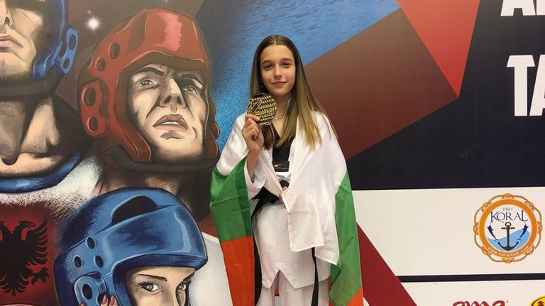 Александра Георгиева завърши втора на Европейското по таекуондо за девойки