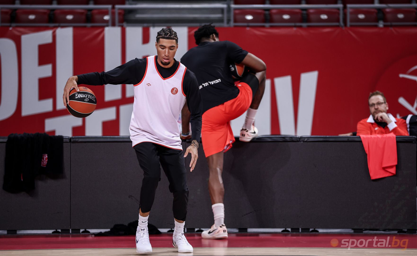 Тренировка на Апоел Тел Авив