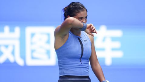 Ема Радукану се оттегли от Ухан заради неразположение