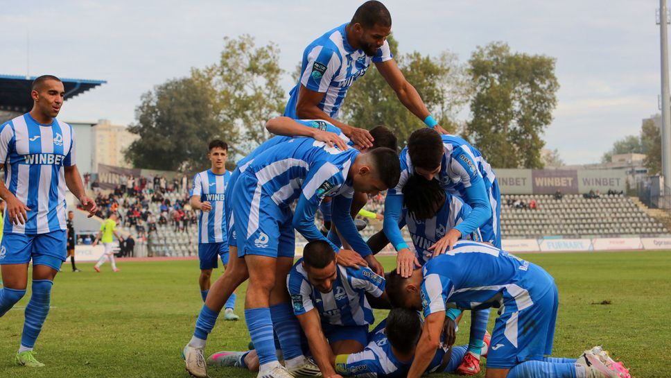 Две нови попълнения представи водачът във Втора лига Дунав Русе