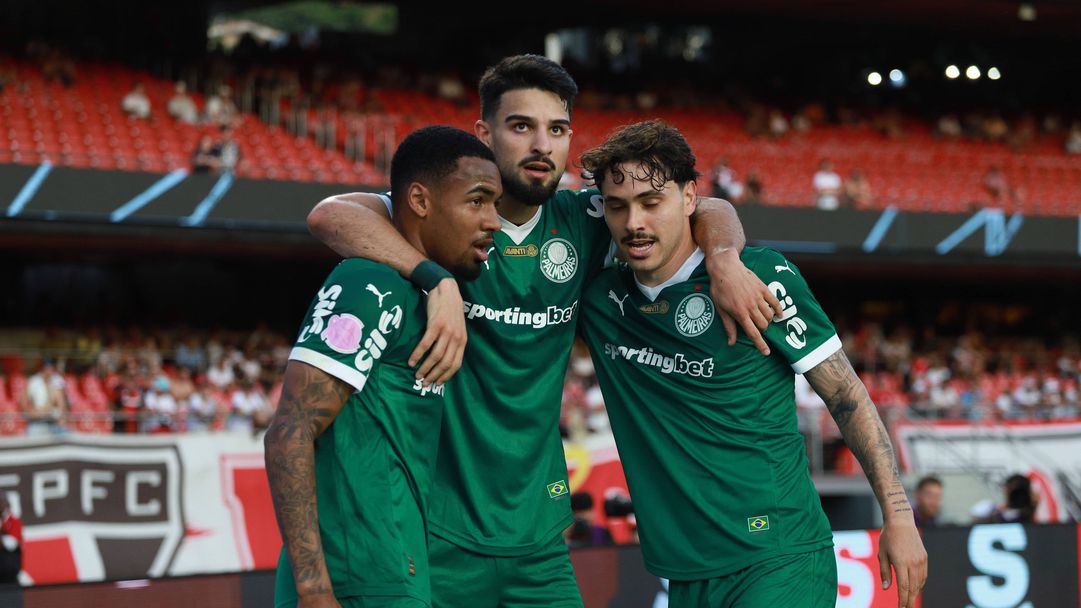 Палмейрас обвини конкурентите си в натиск спрямо съдиите