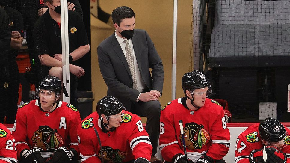 Чикаго Блекхоукс уволни треньора Джеръми Колитън