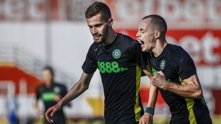 Любимецът на феновете на Добруджа Петре Григораш ще се завърне