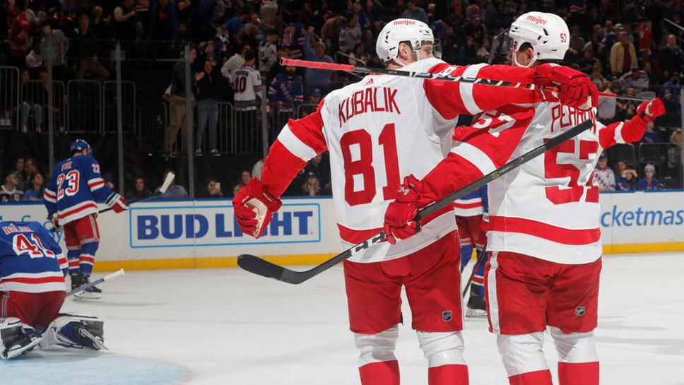 Детройт Ред Уингс победи Ню Йорк Рейнджърс с гол на Кубалик в продължението