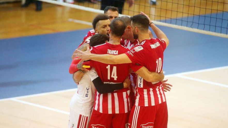 Олимпиакос е готов да хвърли срещу Нефтохимик словенски ас след операция