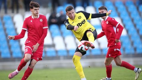  Миньоро удари дубъла на ЦСКА в дебюта на Владо Манчев 