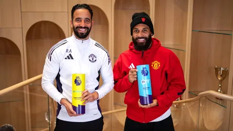  Аморим за първи път бе отличен като най-хубав управител в Премиър лийг, Мбемо също с премия 