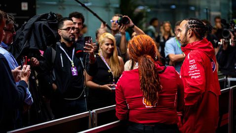 Хамилтън коментира слуховете за бъдещето му във Ферари