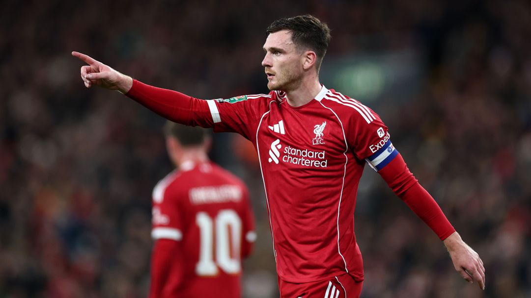 Анди Робъртсън все още не знае дали ще остане в Ливърпул