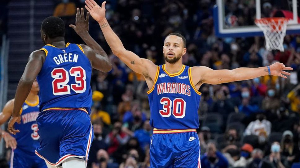 Къри и Уигинс най-резултатни при победа на Голдън Стейт над Орландо