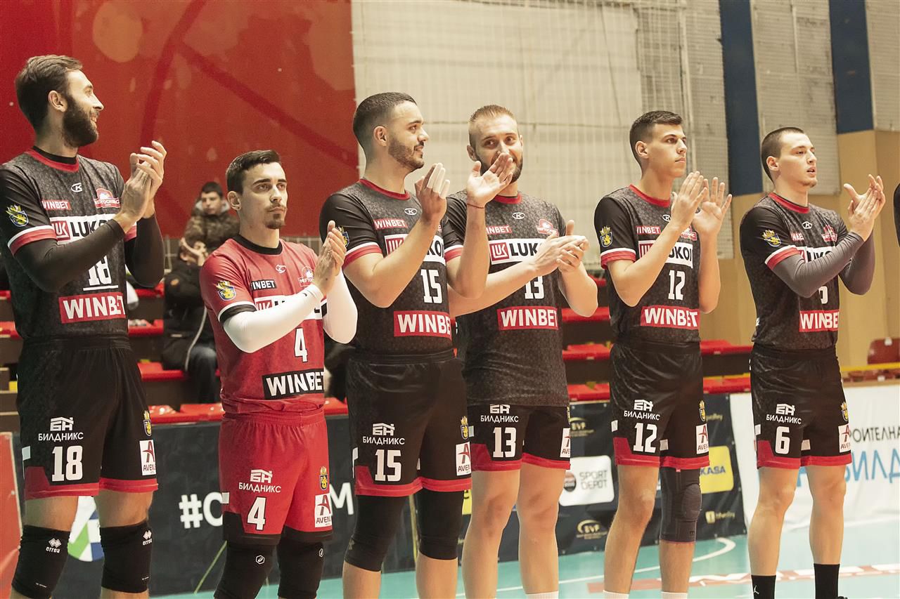 CEV Cup: Нефтохимик - Шеноа 3:1