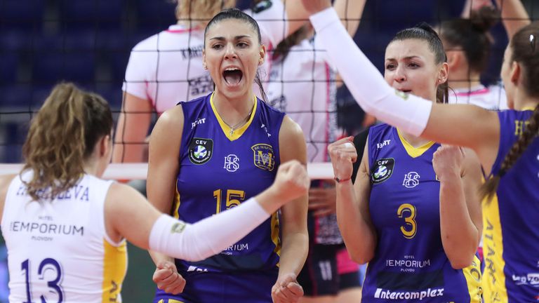 Българският шампион Марица Пловдив загуби с 0 3 18 25 23 25 11 25