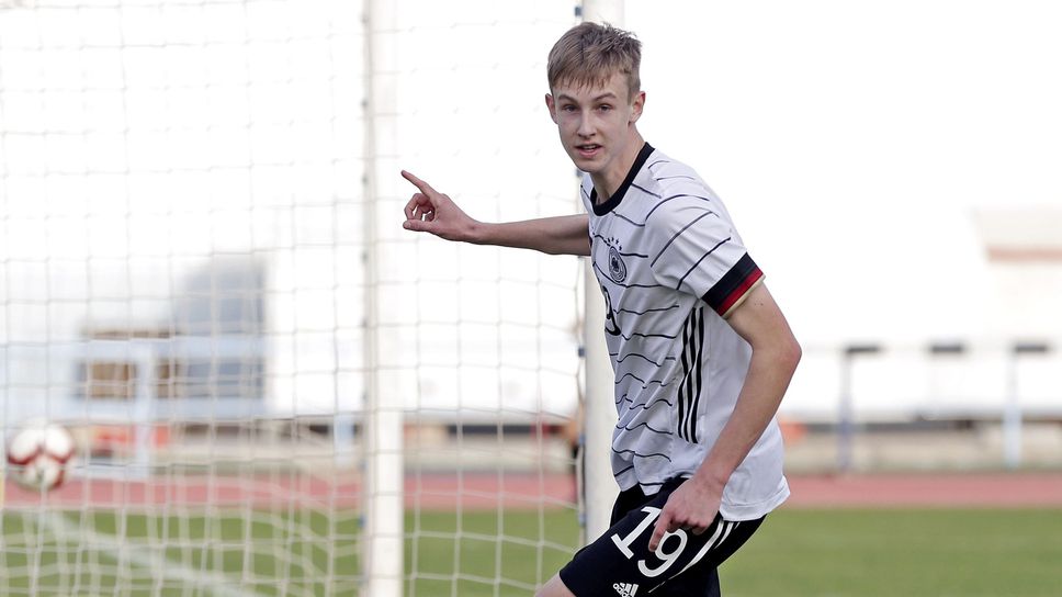 17-годишен талант започва тренировки с първия отбор на Хофенхайм