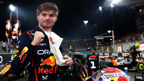  Верстапен: Годината ни беше като влакче на ужасите 