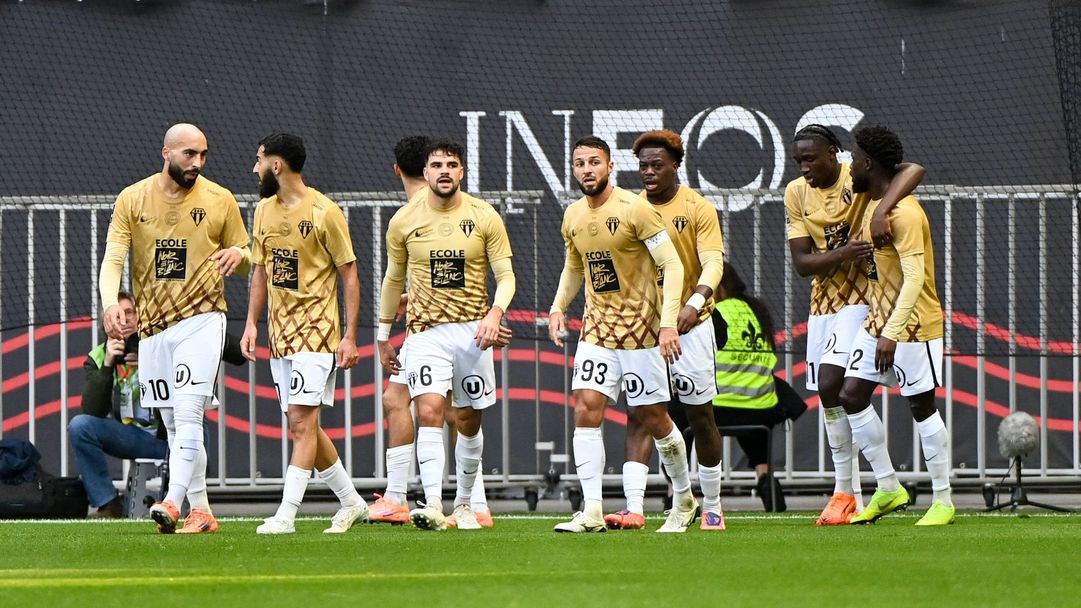 Анже удължи кошмарната серия на Ница