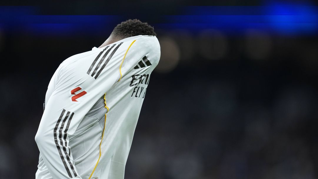 Кошмар на “Бернабеу”: Реал Мадрид катастрофира след два червени картона