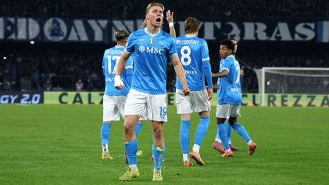  Блестящ Хойлунд изведе Наполи до триумфа над Ювентус 