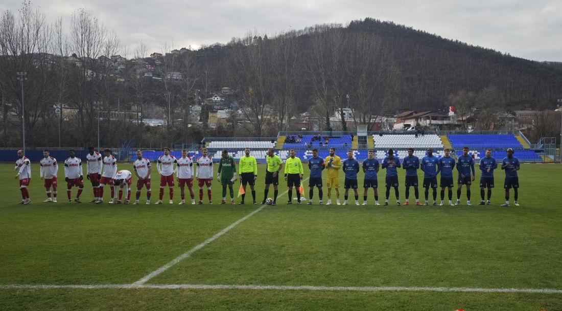 Спортист отнесе Марек и задълбочи кризата при дупничани