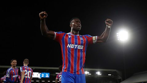 Манчестър Сити договори Марк Геи за ниска сума, "гражданите" с 15-о попълнение за последната година