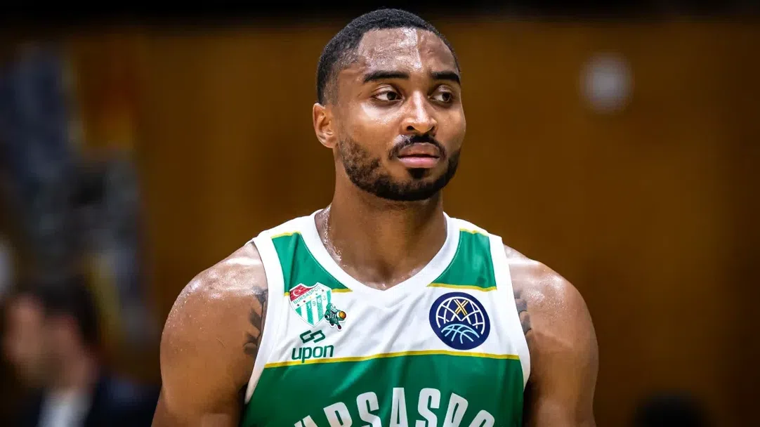 Впечатляващо! Син повтори постижението на баща си и влезе в историята