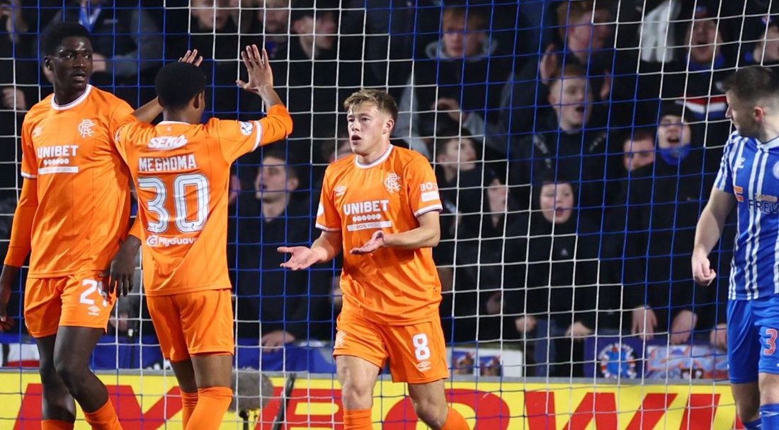 Рейнджърс се върна към победите