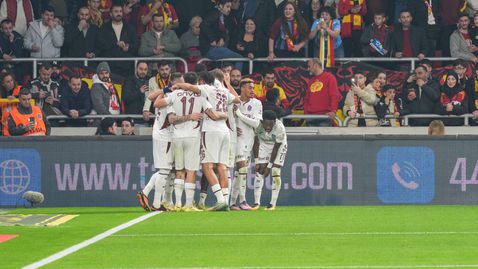 Трабзонспор нанесе домакинско поражение на Гьозтепе на Мъри Стоилов и се доближи на две точки от Галатасарай