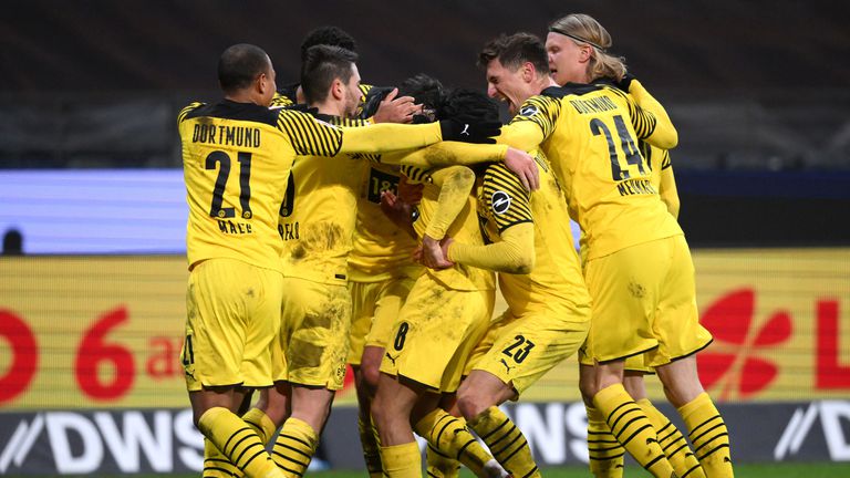  Дортмунд с впечатляващ поврат 