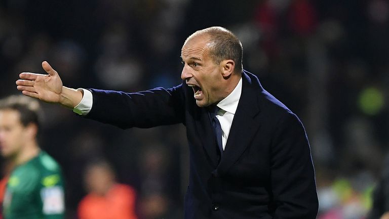  Наказаха треньора на Юве, тъй като обиждал на всеослушание 