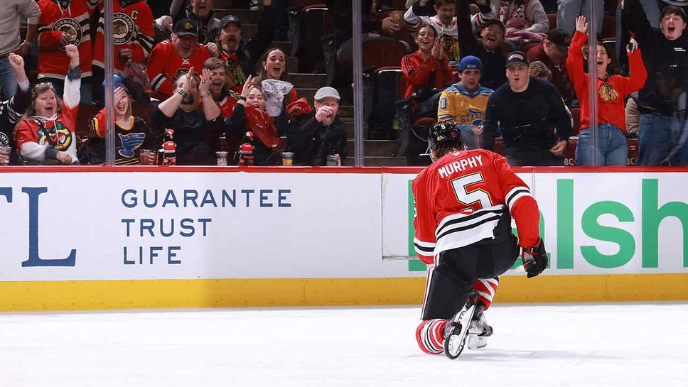 Чикаго постигна четвърта поредна победа в Националната хокейна лига на