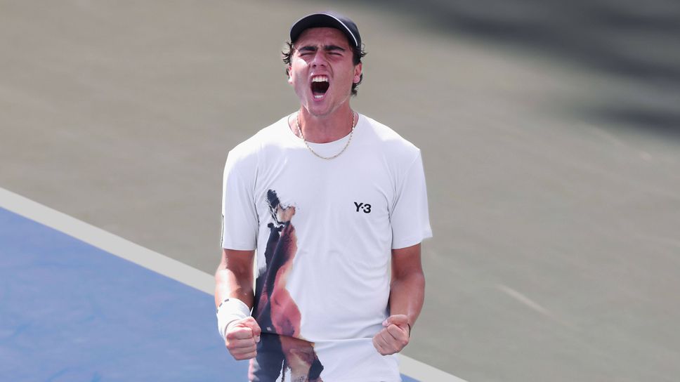 Националът на България за Купа Дейвис Иван Иванов се класира