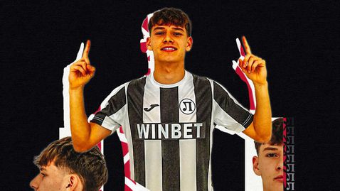 Локо (Пловдив) подписа със сина на Кривия