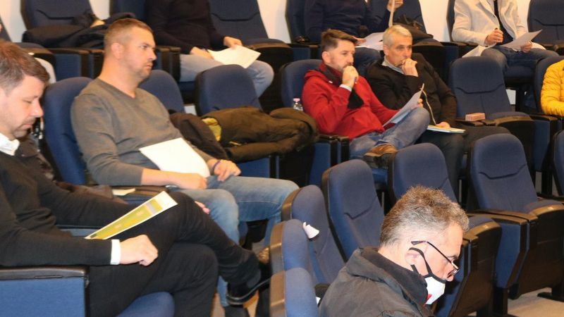 Ръководството на БФС проведе работна среща с представителите на ДЮШ