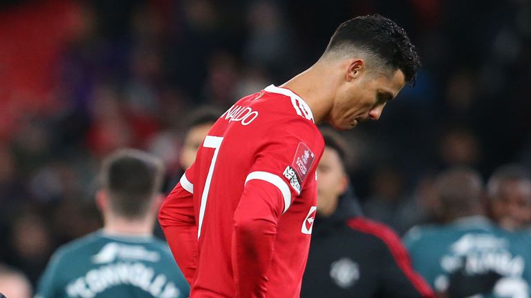  Роналдо с травма в бедрото, Варан и Шоу с ковид 